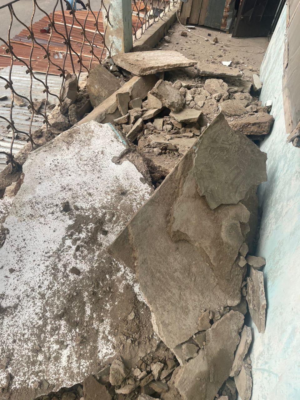 Two Children Rescued as Building Collapses in Kwara