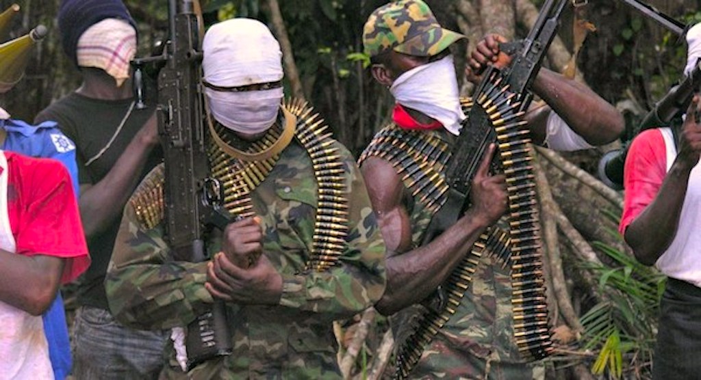 Gunmen Abduct 15 Passengers on Nigerian Waterways