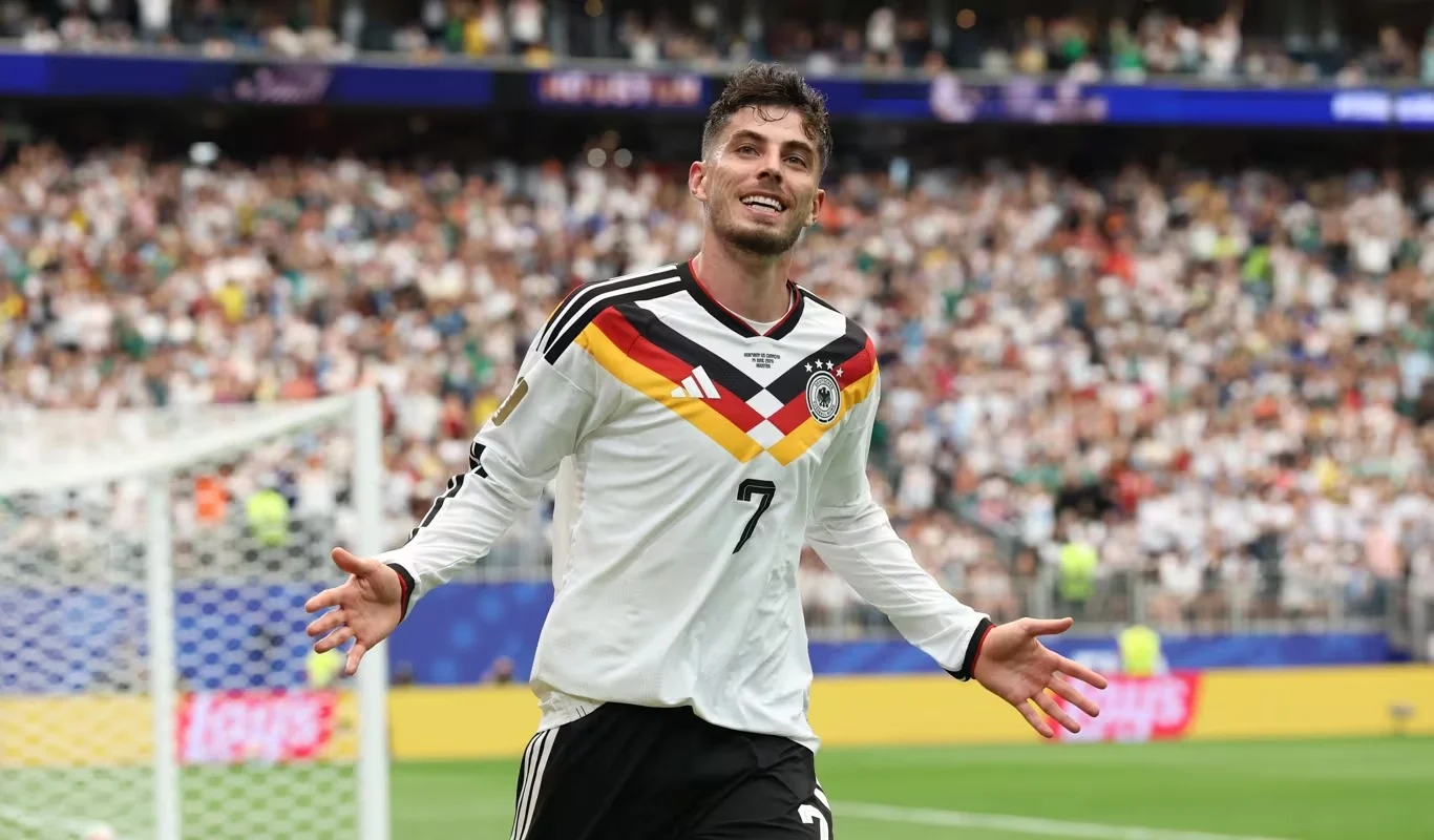 Havertz, Balogun and Ayari Lead Early Golden Boot Race