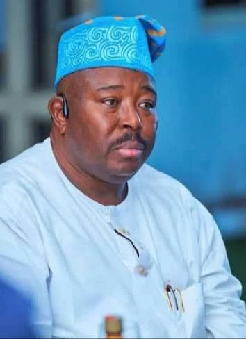 Oyo APC Governorship Candidate Donates ₦25m to Bode Market Fire Victims