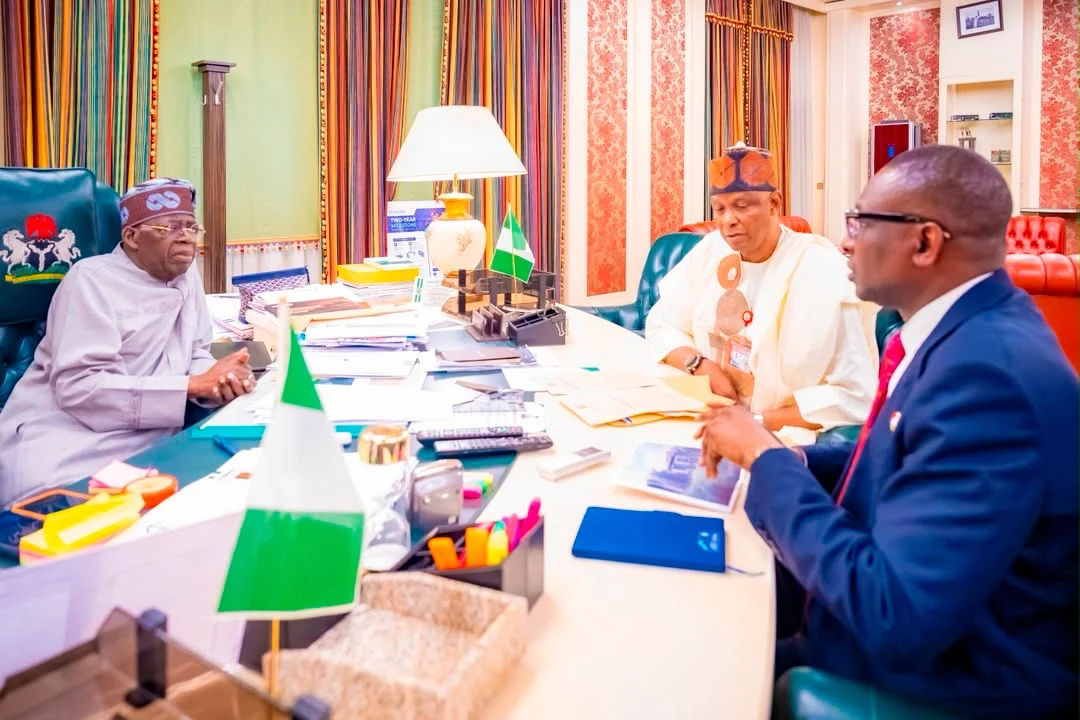Tinubu Meets EFCC Boss, Housing Minister Over Seized Properties