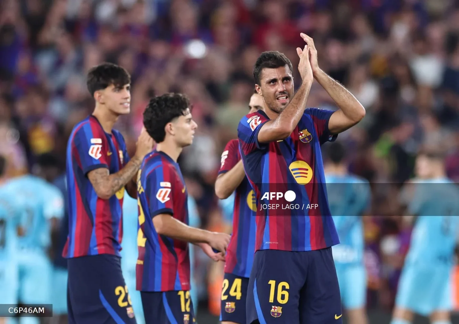 Raphinha, Fermin López Score as Barcelona Beat Athletic 2-0